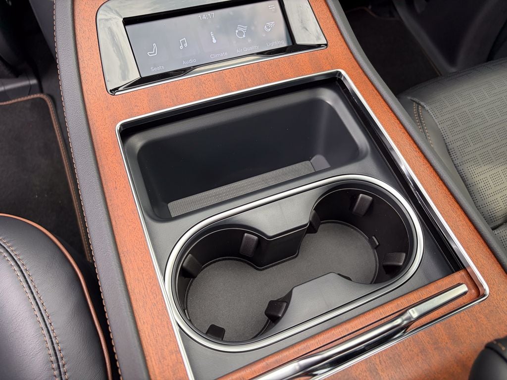 2027 Lincoln Navigator Black Label