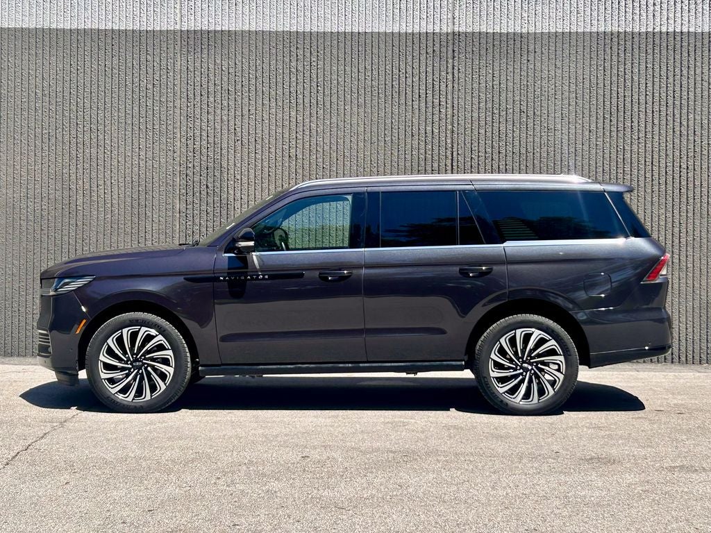 2025 Lincoln Navigator Black Label