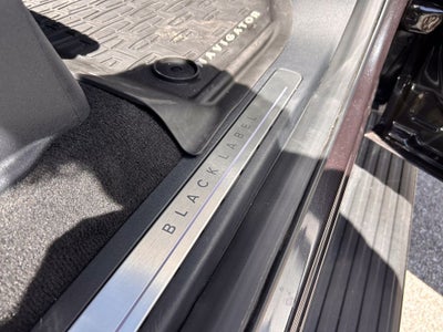 2025 Lincoln Navigator Black Label