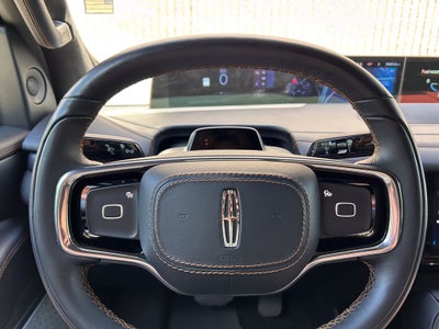 2025 Lincoln Navigator Black Label