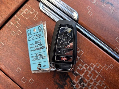 2025 Lincoln Navigator Black Label