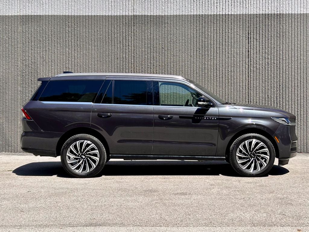 2025 Lincoln Navigator Black Label