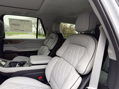 2026 Lincoln Navigator Black Label