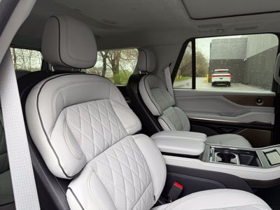 2026 Lincoln Navigator Black Label