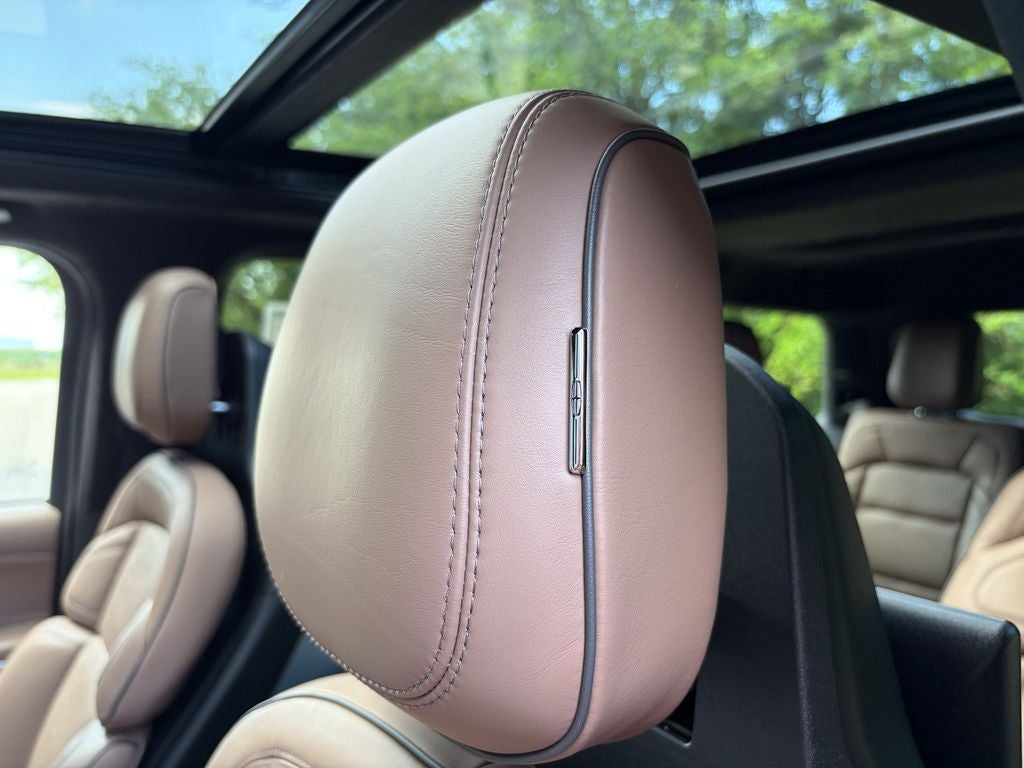 2027 Lincoln Navigator Black Label