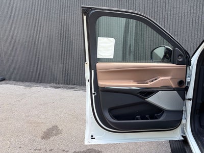 2027 Lincoln Navigator Black Label