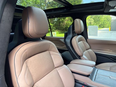 2027 Lincoln Navigator Black Label