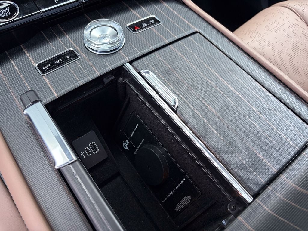 2027 Lincoln Navigator Black Label