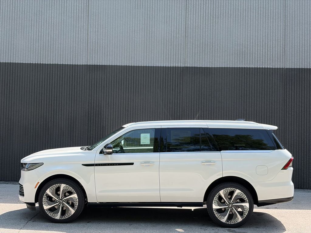 2027 Lincoln Navigator Black Label