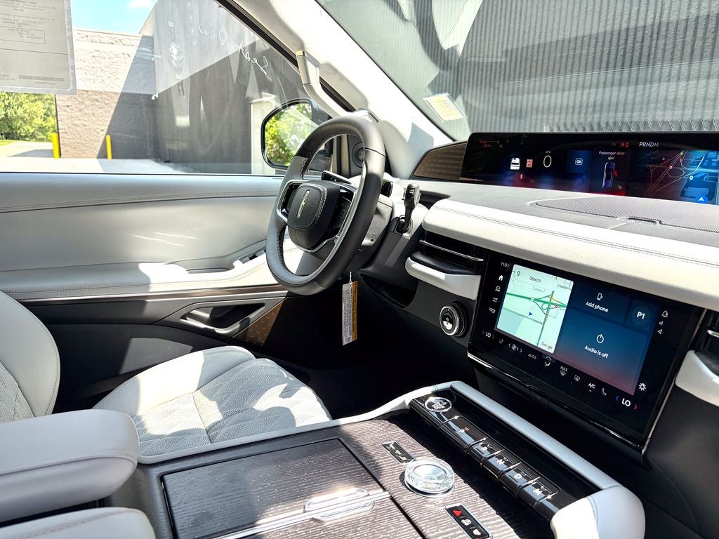 2027 Lincoln Navigator Black Label
