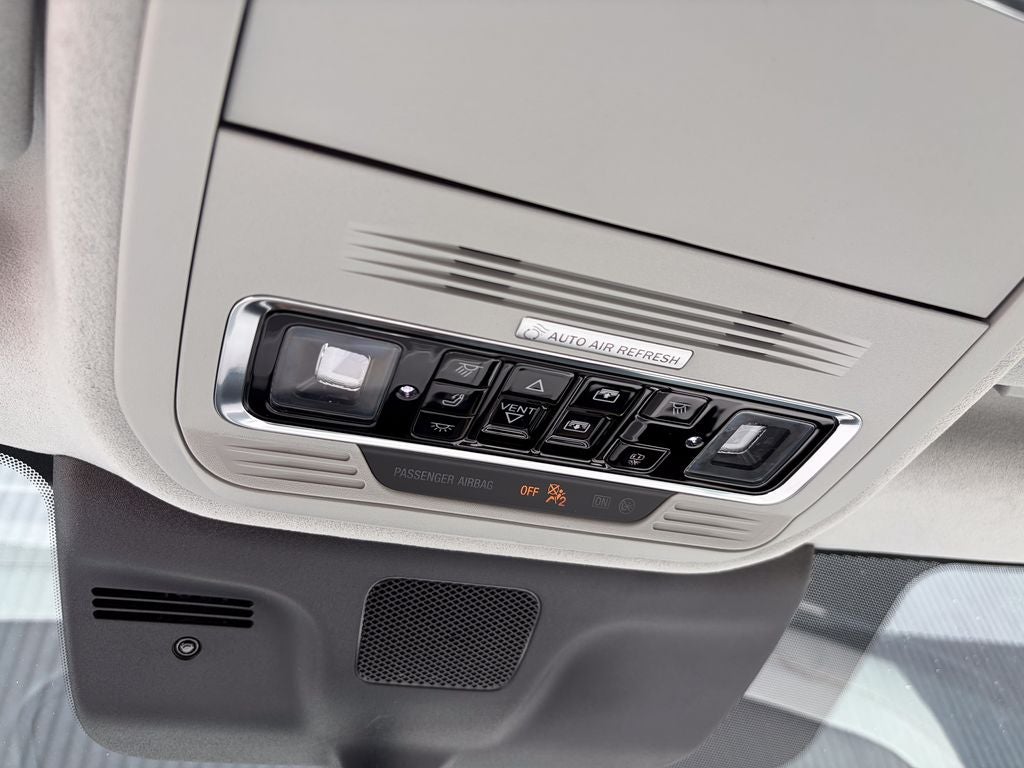 2027 Lincoln Navigator Black Label