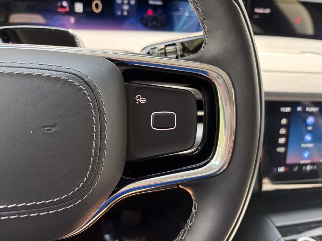 2027 Lincoln Navigator Premiere
