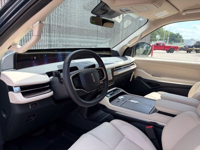 2027 Lincoln Navigator Premiere