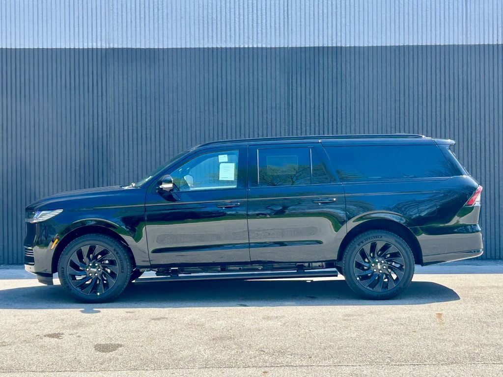 2026 Lincoln Navigator L Reserve