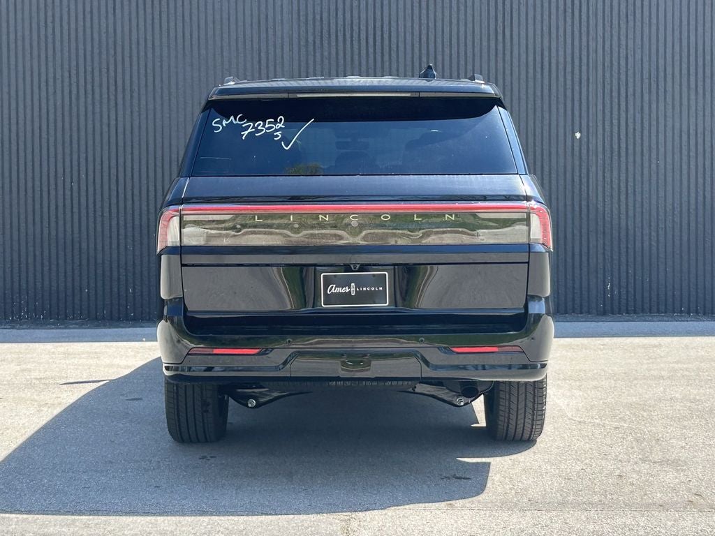 2026 Lincoln Navigator L Reserve