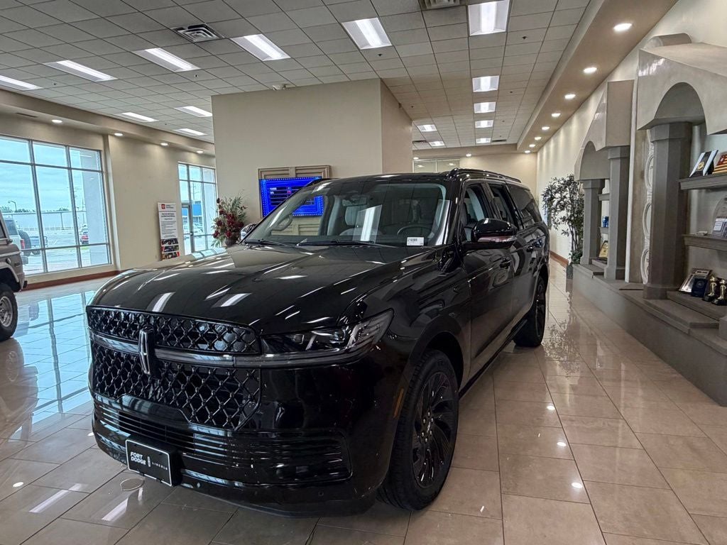 2026 Lincoln Navigator L Reserve