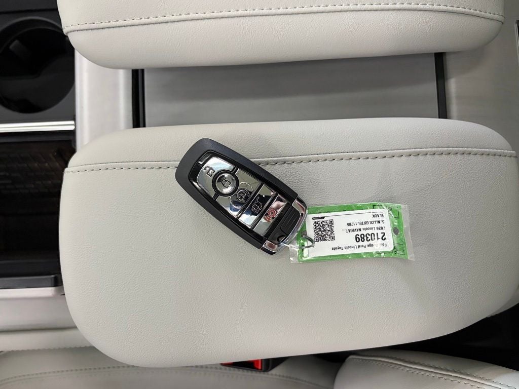 2026 Lincoln Navigator L Reserve