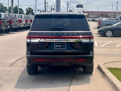 2022 Lincoln Navigator L Reserve