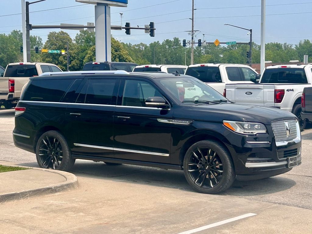 2022 Lincoln Navigator L Reserve
