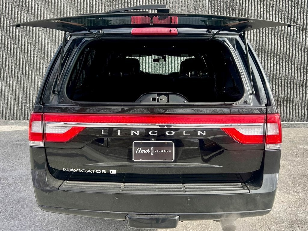 2017 Lincoln Navigator L Reserve