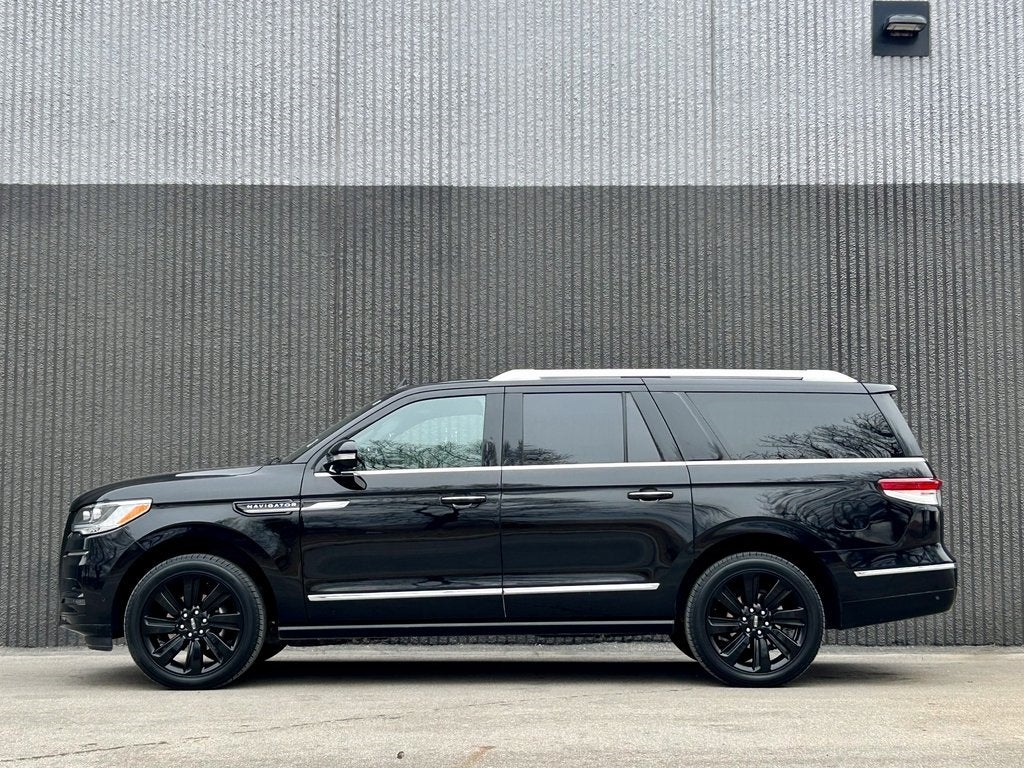 2022 Lincoln Navigator L Reserve