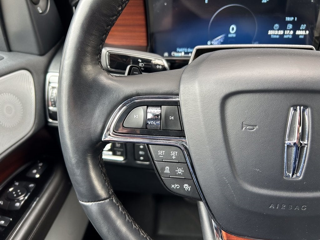 2022 Lincoln Navigator L Reserve