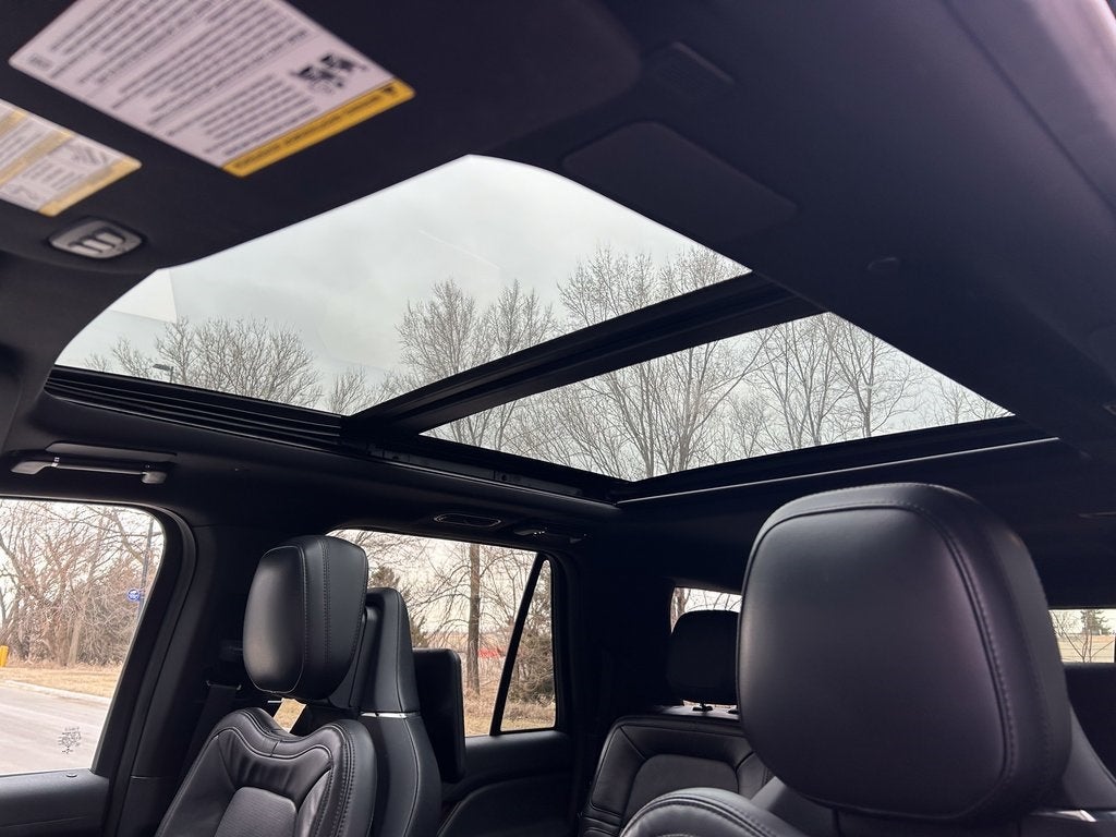 2022 Lincoln Navigator L Reserve