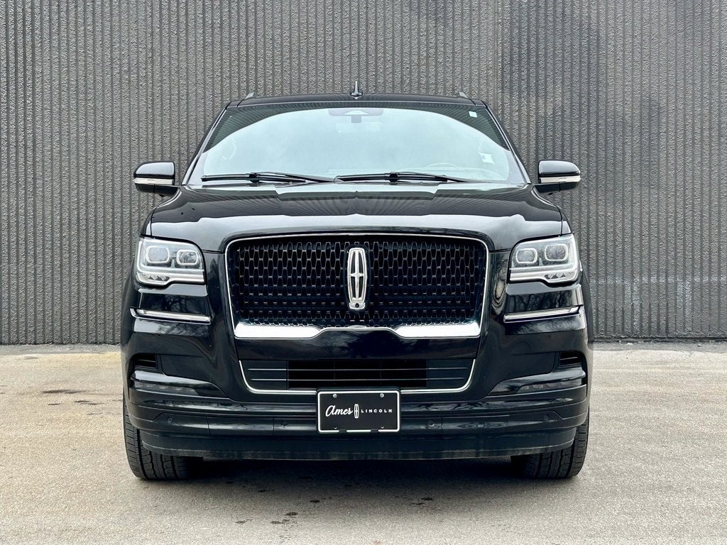 2022 Lincoln Navigator L Reserve