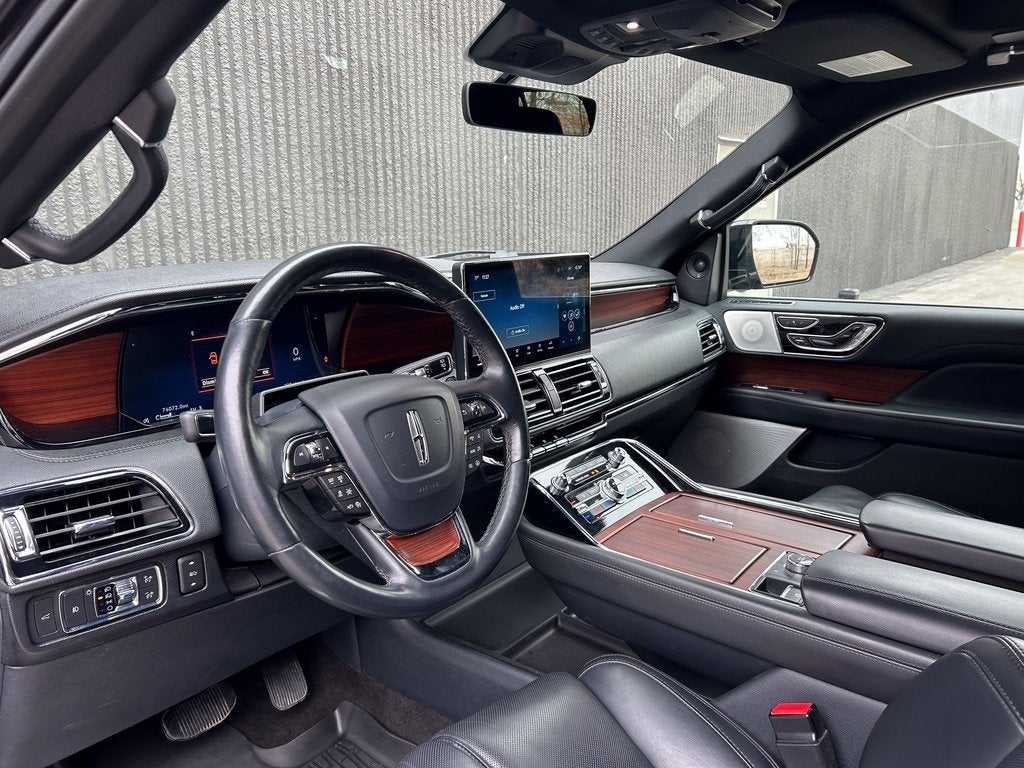 2022 Lincoln Navigator L Reserve