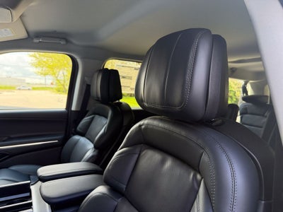 2026 Lincoln Navigator L Premiere
