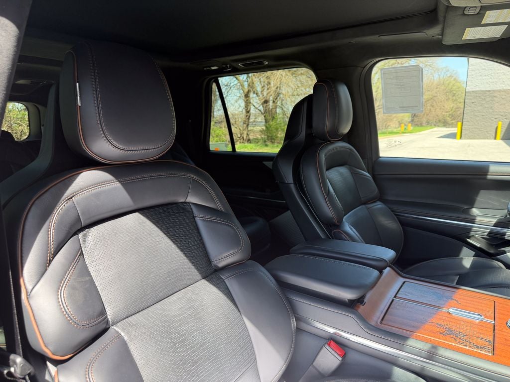 2026 Lincoln Navigator L Black Label