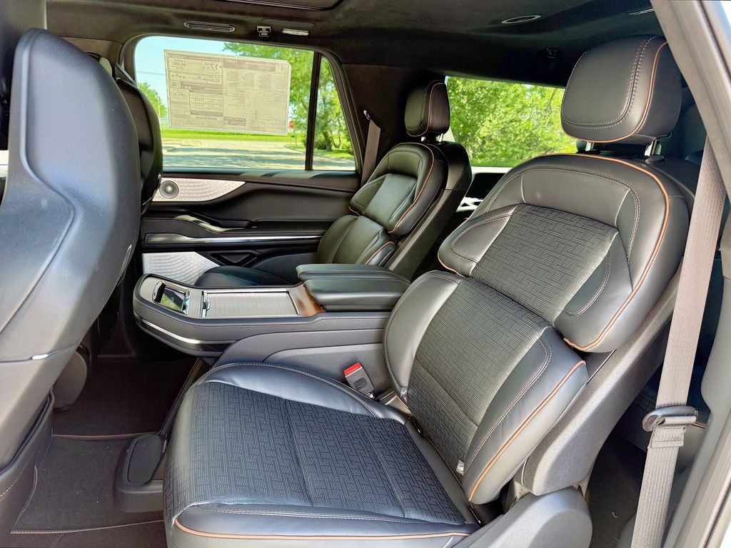 2026 Lincoln Navigator L Black Label
