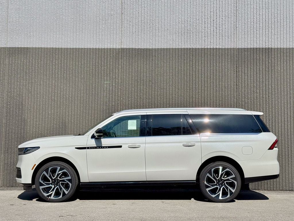 2026 Lincoln Navigator L Black Label
