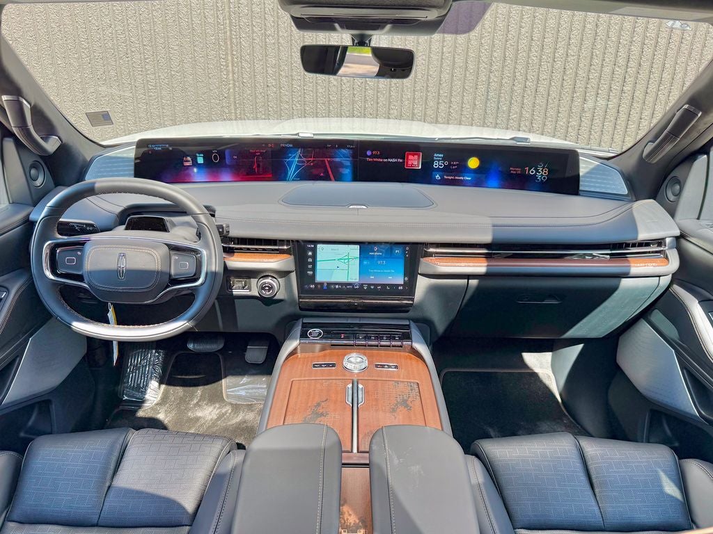 2026 Lincoln Navigator L Black Label