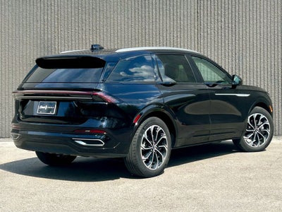 2025 Lincoln Nautilus Reserve