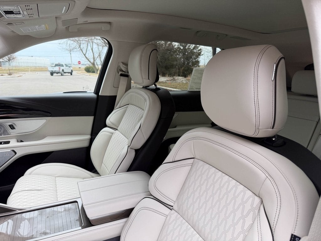 2026 Lincoln Nautilus Black Label