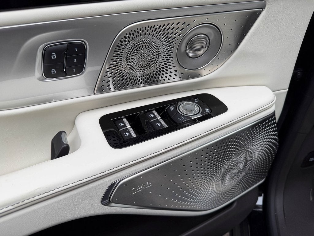 2026 Lincoln Nautilus Black Label