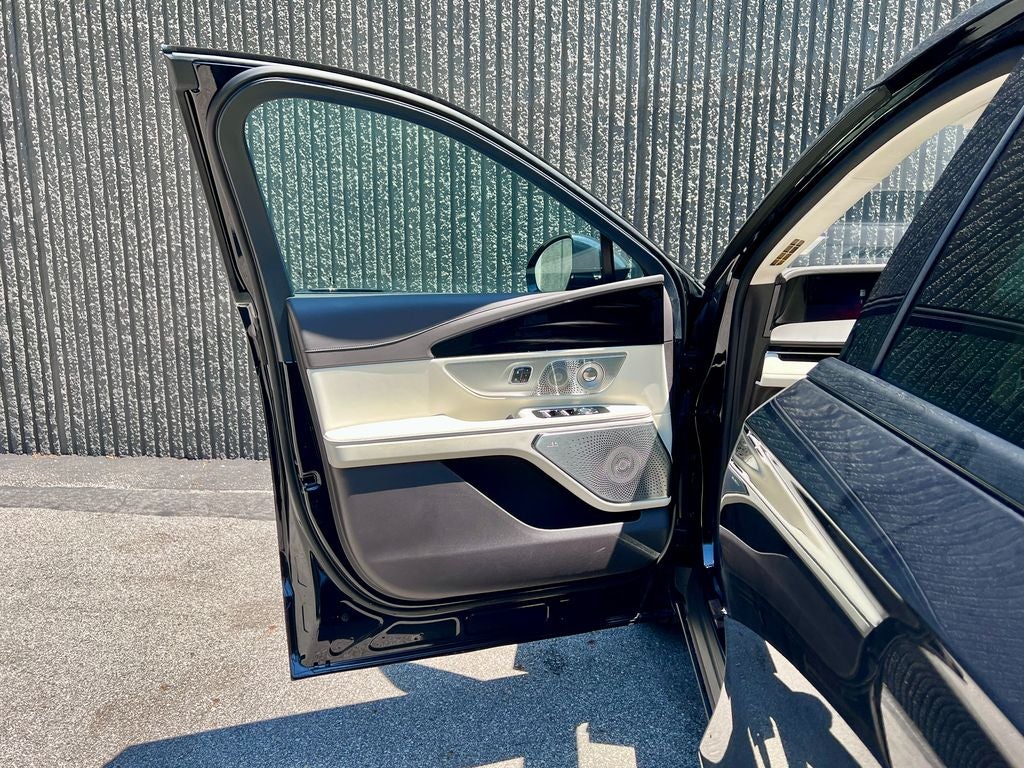 2026 Lincoln Nautilus Black Label