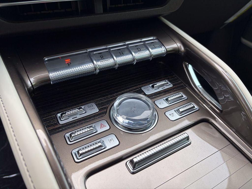 2026 Lincoln Nautilus Black Label
