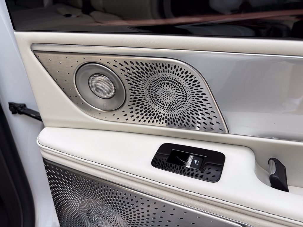 2026 Lincoln Nautilus Black Label