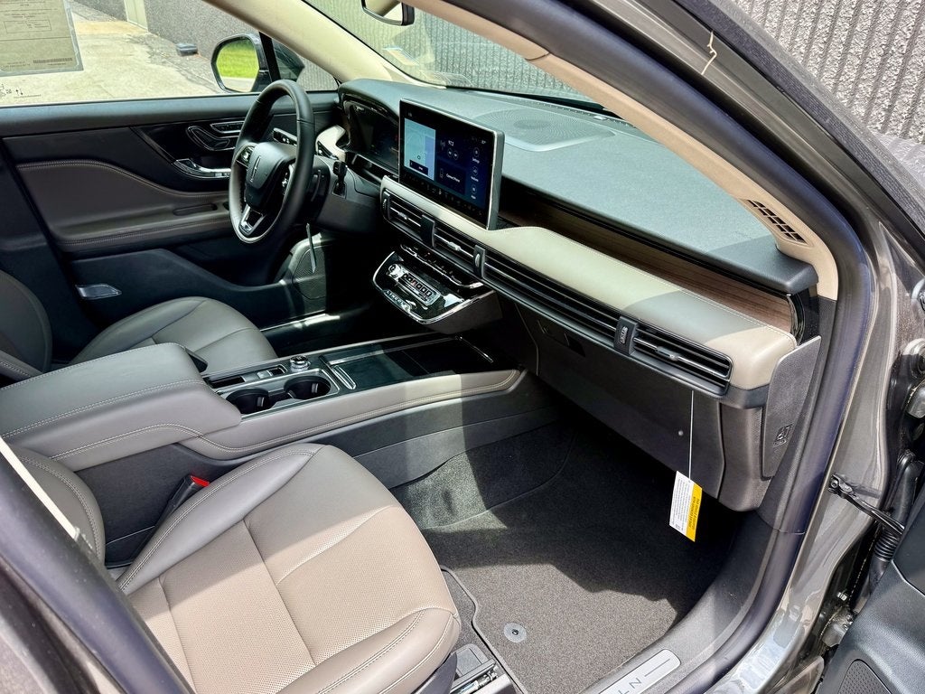 2025 Lincoln Corsair Plug-In Hybrid Grand Touring