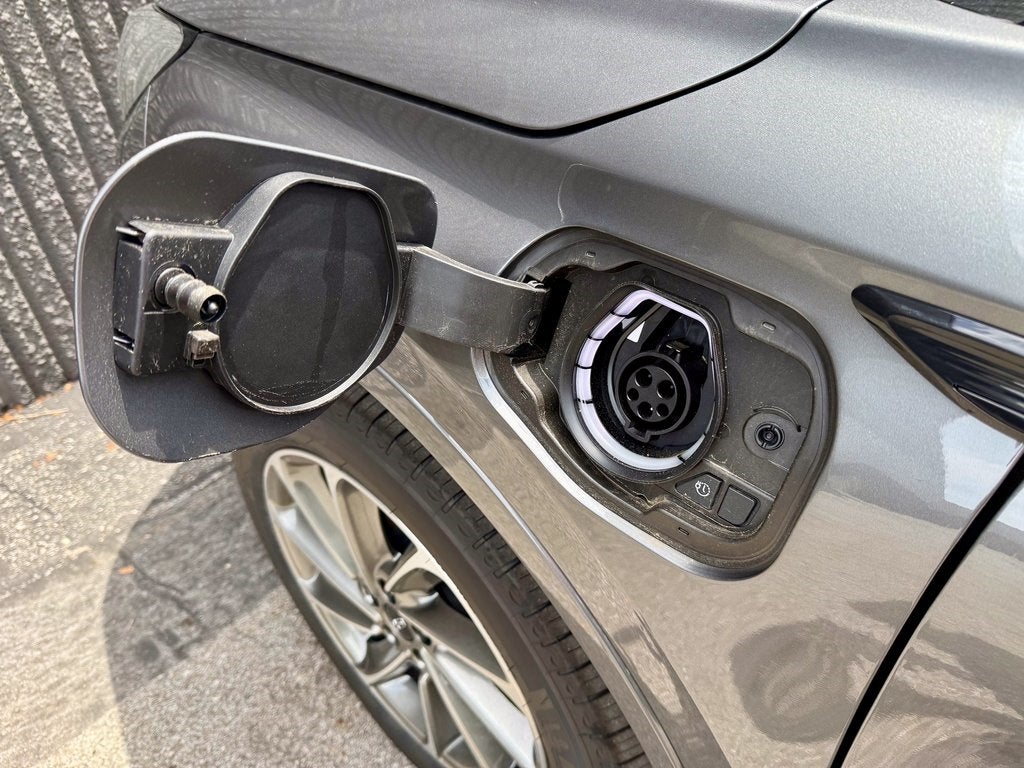 2025 Lincoln Corsair Plug-In Hybrid Grand Touring