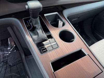 2023 Toyota Sienna LE 8 Passenger