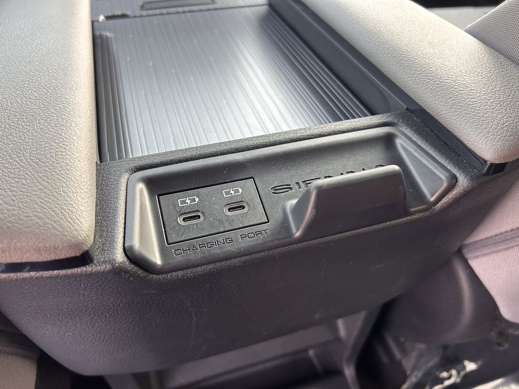 2025 Toyota Sienna LE 8 Passenger