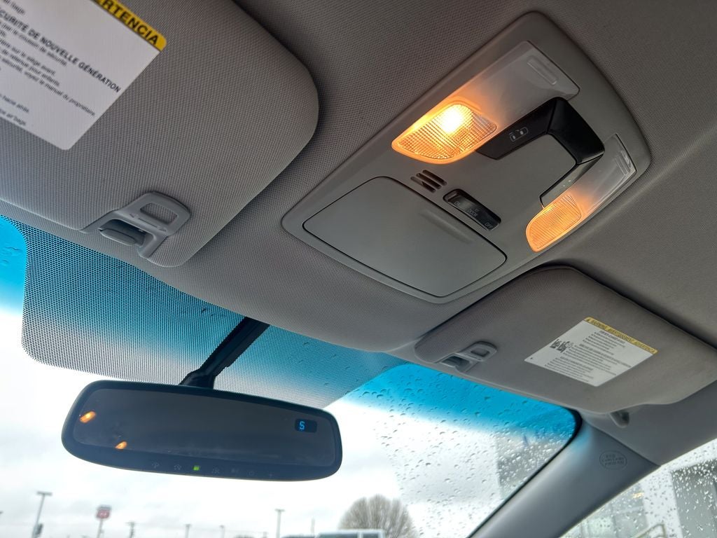 2017 Toyota Sienna LE 8 Passenger