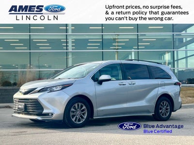 2021 Toyota Sienna XLE 7 Passenger