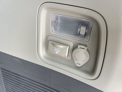 2017 Toyota Sienna XLE Premium 8 Passenger