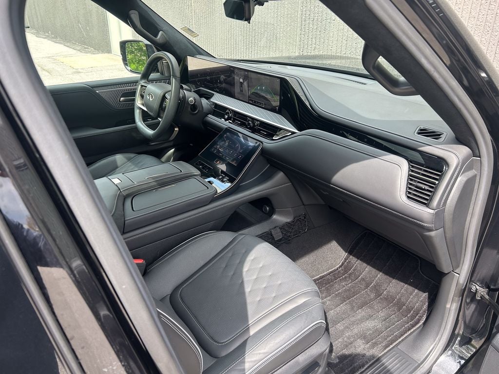 2025 INFINITI QX80 AUTOGRAPH