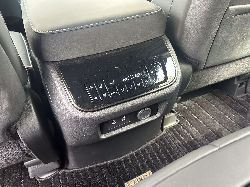 2025 INFINITI QX80 AUTOGRAPH