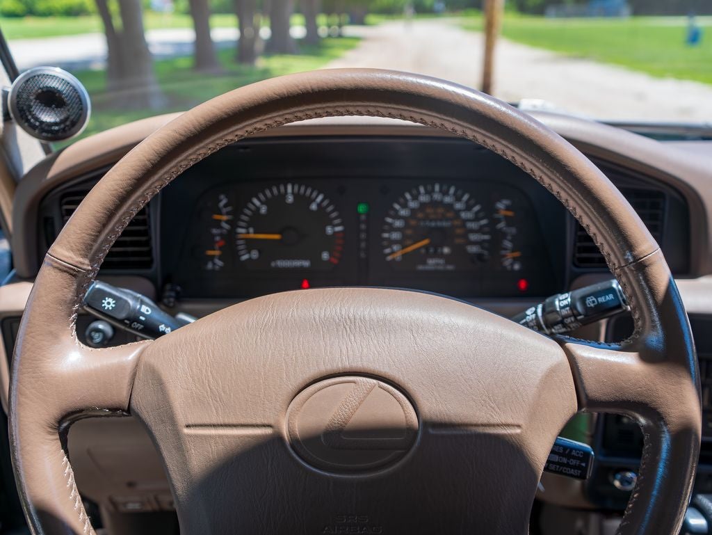 1996 Lexus LX 450